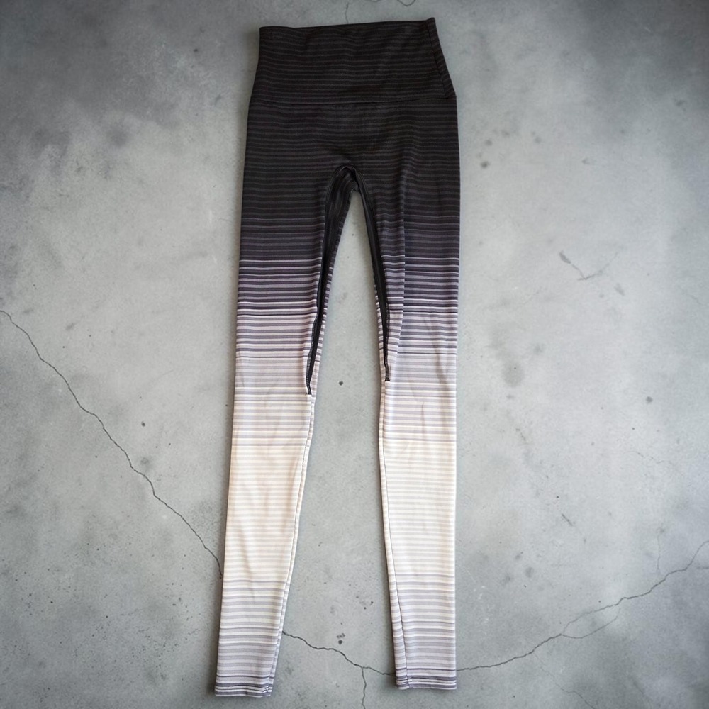 K-DEER Womens Ombre Stripe High Waisted Leggings Black White Size S Made in USA